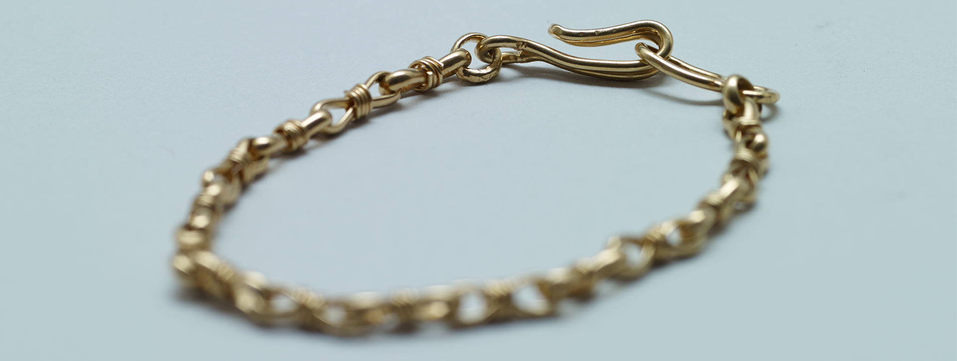wrapped link chain bracelet 18k gold plated